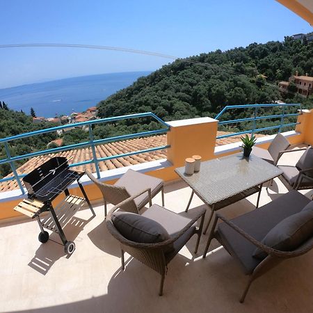 Silent Bay Apartments Katavolos ภายนอก รูปภาพ