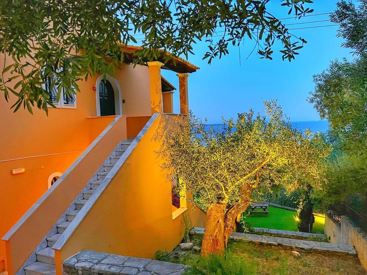 Silent Bay Apartments Katavolos ภายนอก รูปภาพ