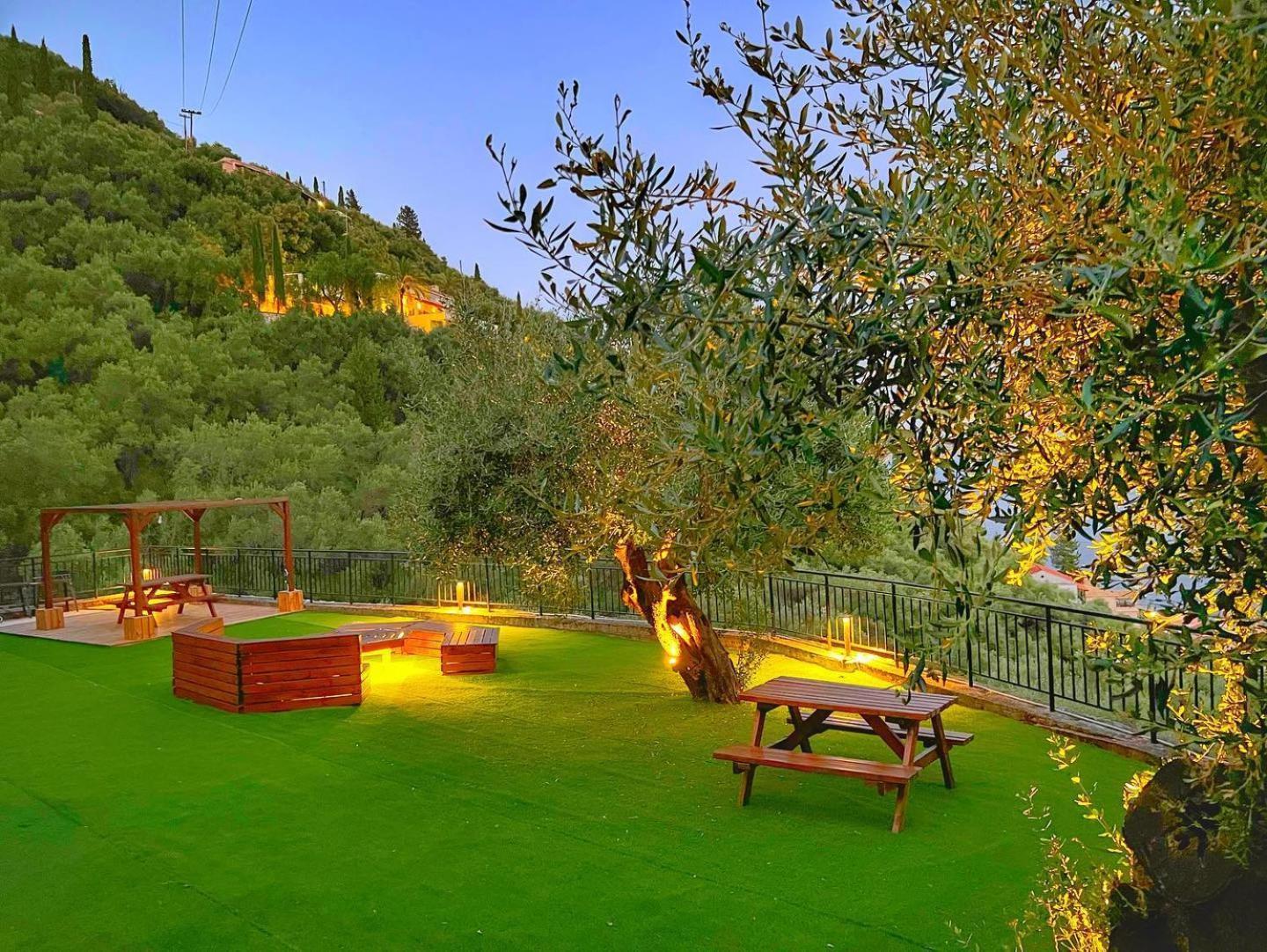 Silent Bay Apartments Katavolos ภายนอก รูปภาพ