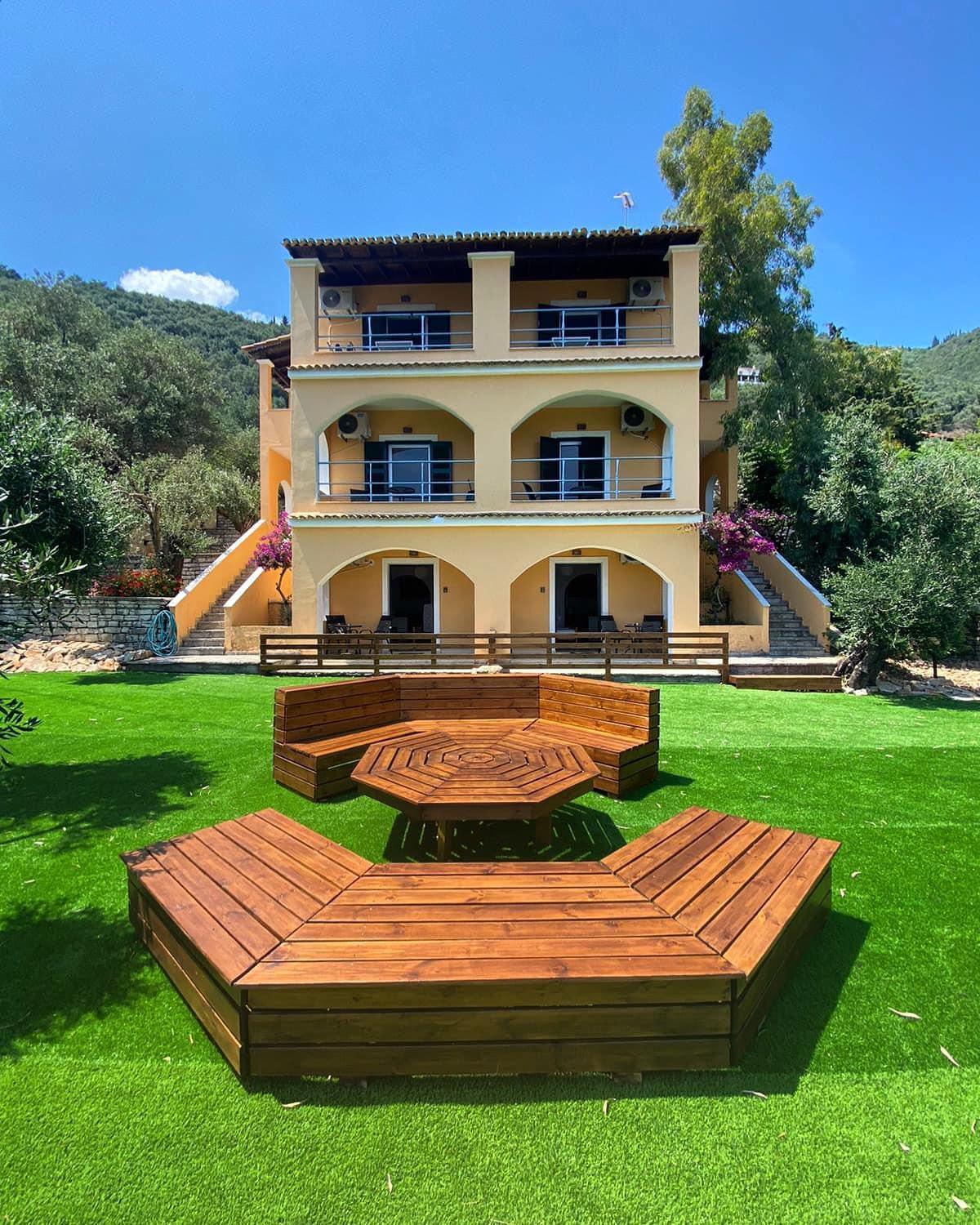 Silent Bay Apartments Katavolos ภายนอก รูปภาพ
