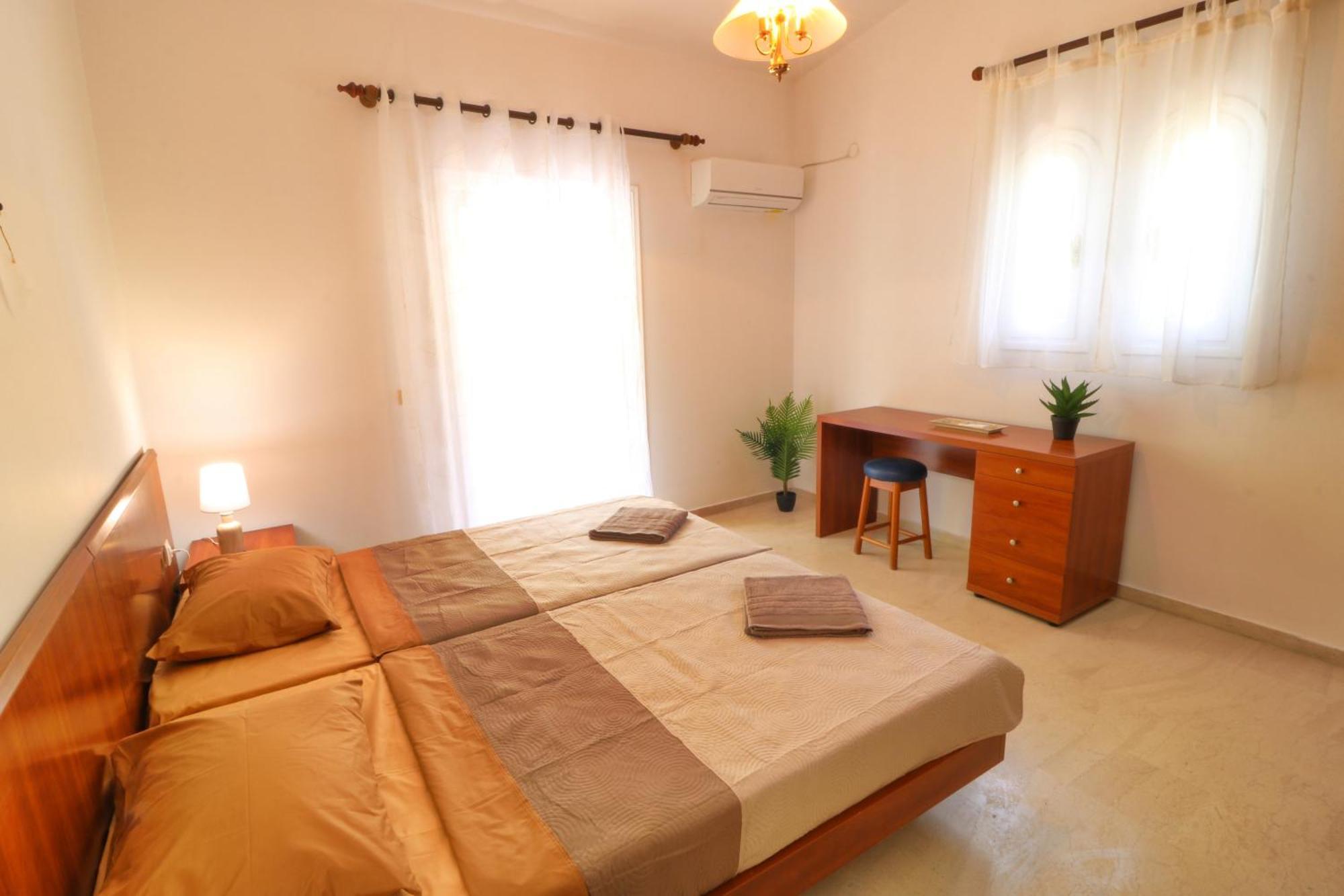 Silent Bay Apartments Katavolos ภายนอก รูปภาพ