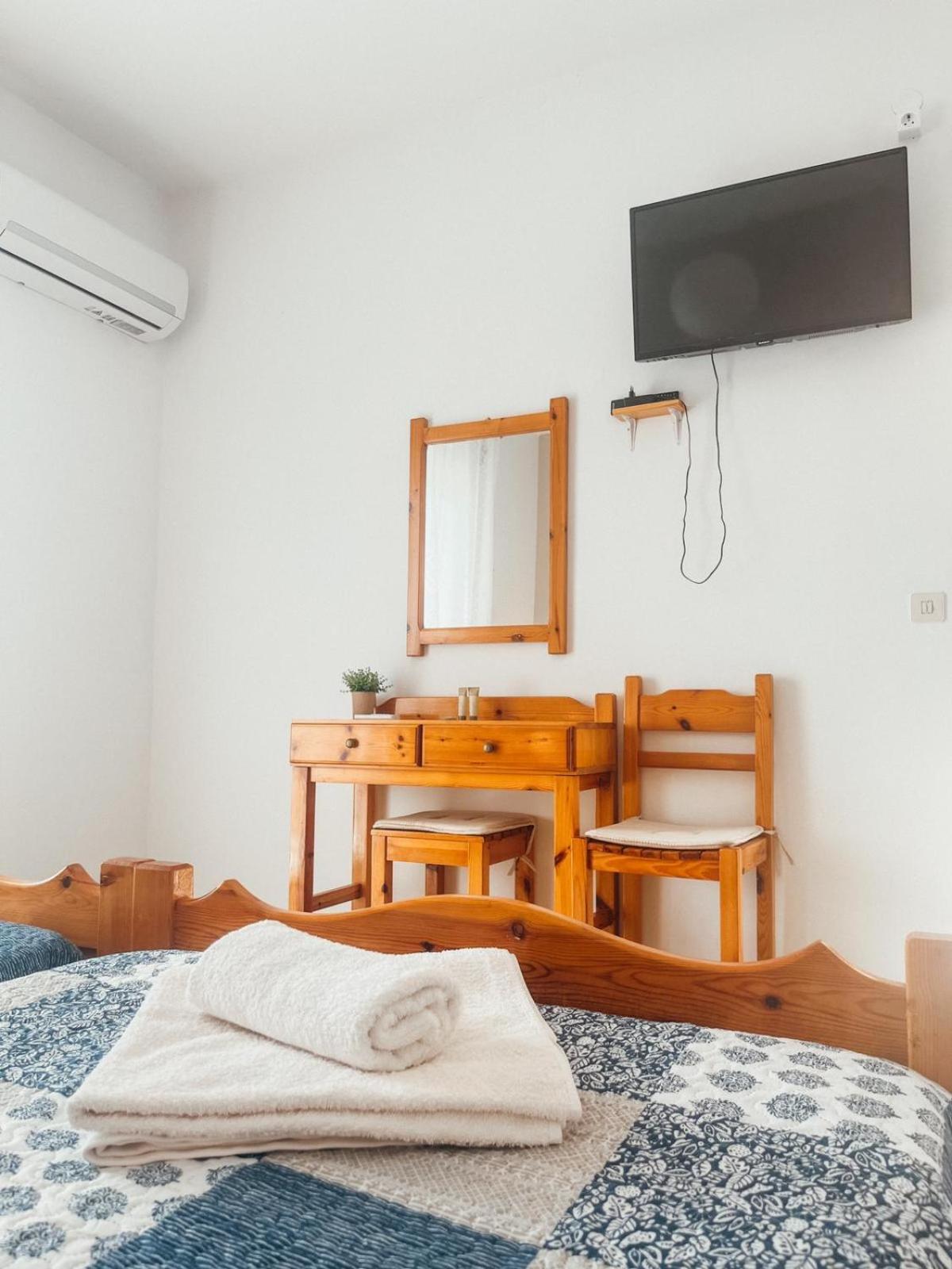 Silent Bay Apartments Katavolos ภายนอก รูปภาพ
