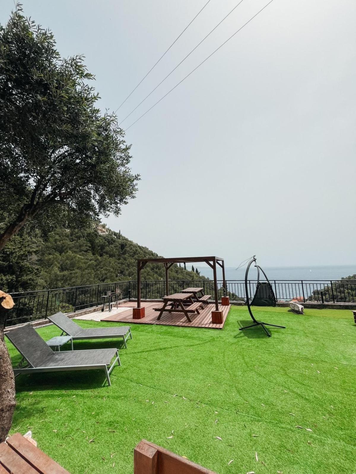 Silent Bay Apartments Katavolos ภายนอก รูปภาพ
