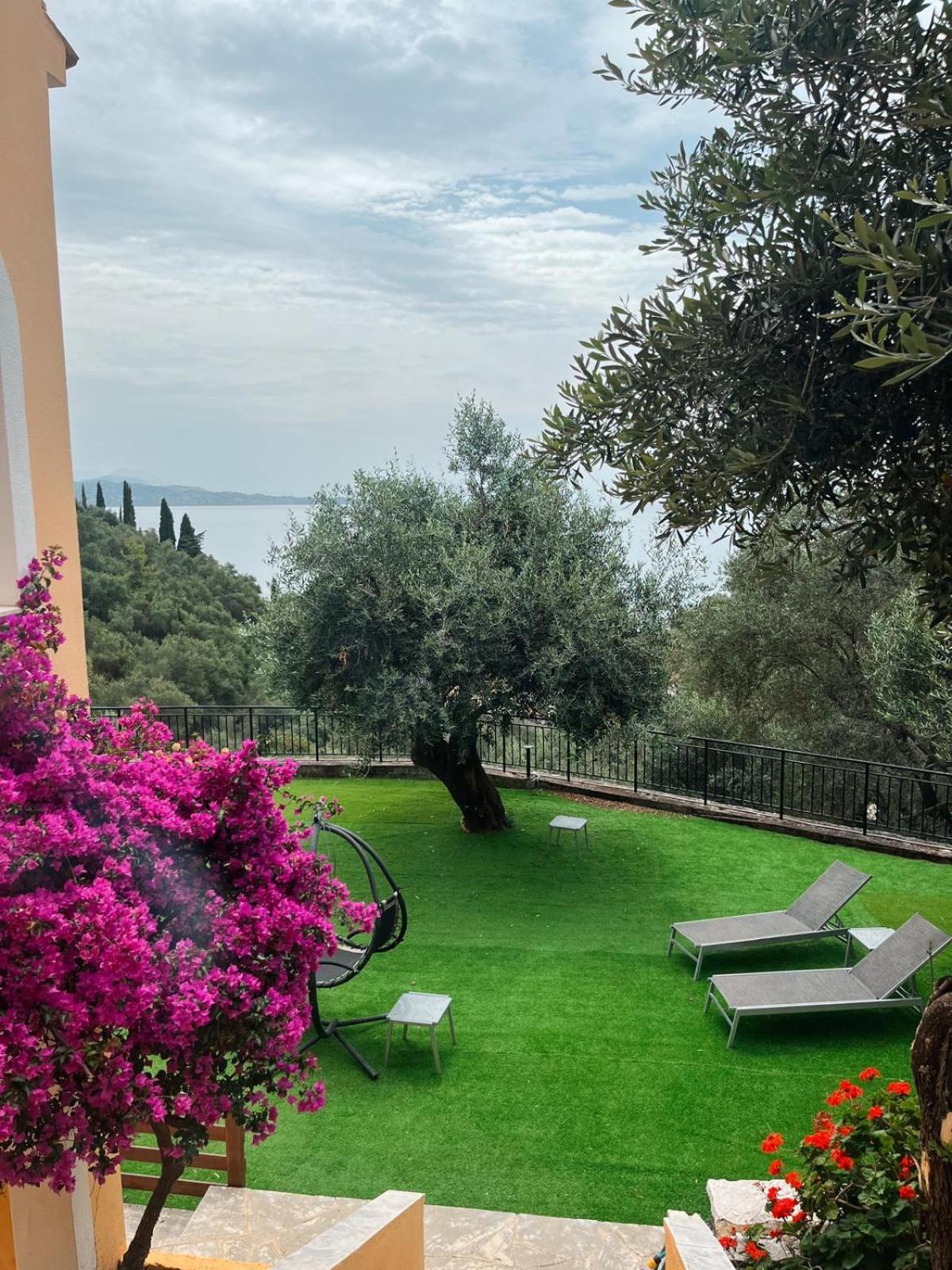 Silent Bay Apartments Katavolos ภายนอก รูปภาพ